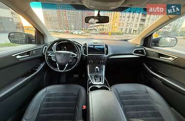 Внедорожник / Кроссовер Ford Edge 2015 в 
