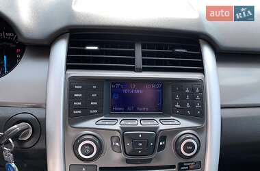 Внедорожник / Кроссовер Ford Edge 2012 в 