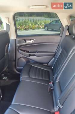Внедорожник / Кроссовер Ford Edge 2020 в 