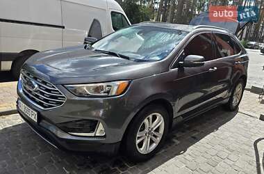 Внедорожник / Кроссовер Ford Edge 2020 в 