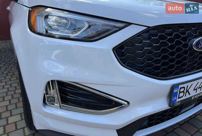 Внедорожник / Кроссовер Ford Edge 2019 в Львове
