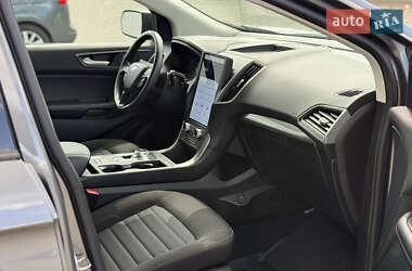 Внедорожник / Кроссовер Ford Edge 2023 в 