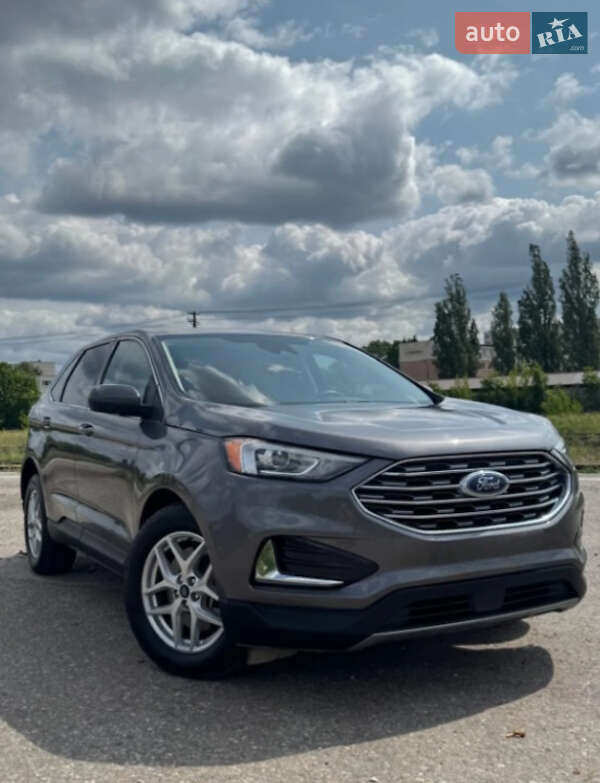 Внедорожник / Кроссовер Ford Edge 2022 в 