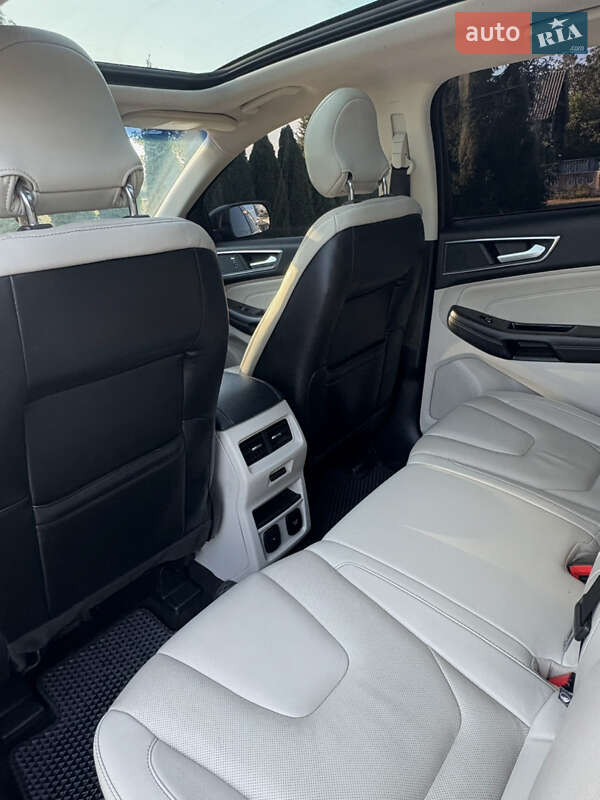 Позашляховик / Кросовер Ford Edge 2017 в Павлограді