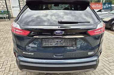 Внедорожник / Кроссовер Ford Edge 2018 в 