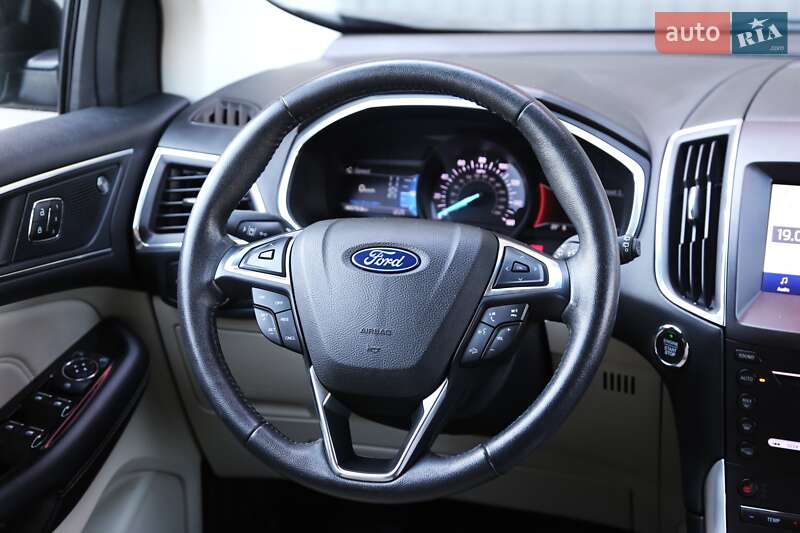 Внедорожник / Кроссовер Ford Edge 2018 в Киеве