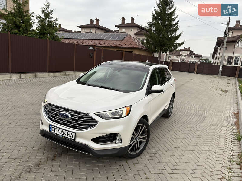 Внедорожник / Кроссовер Ford Edge 2019 в Глыбокой