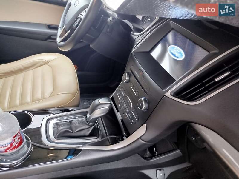 Внедорожник / Кроссовер Ford Edge 2016 в Киеве