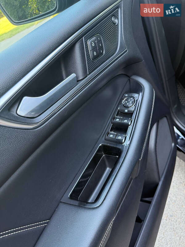 Внедорожник / Кроссовер Ford Edge 2018 в Львове фото 29 Внедорожник / Кроссовер Ford Edge 2018 в Львове