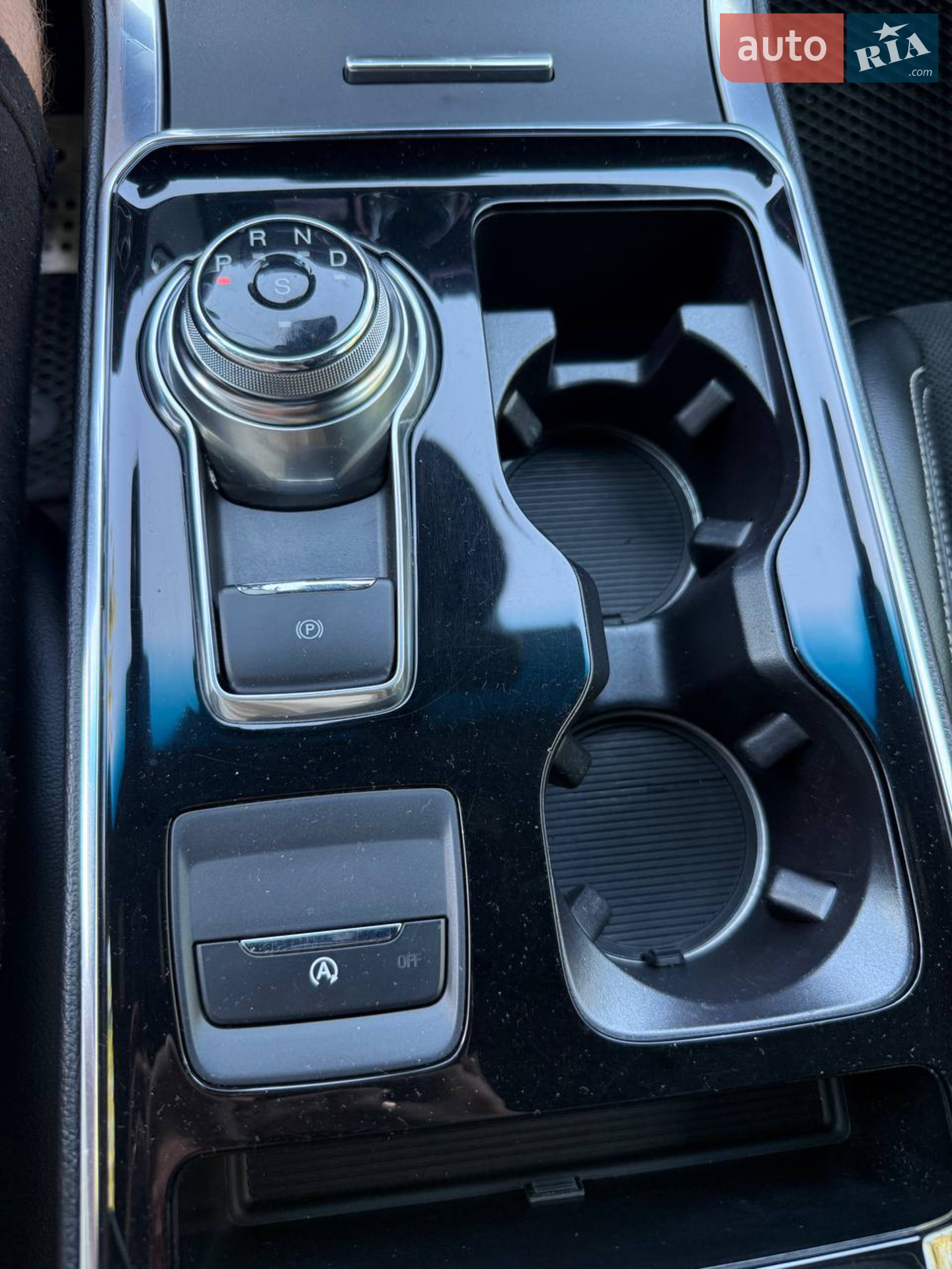 2018 Ford Edge - мініатюра 23