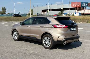 Внедорожник / Кроссовер Ford Edge 2021 в 