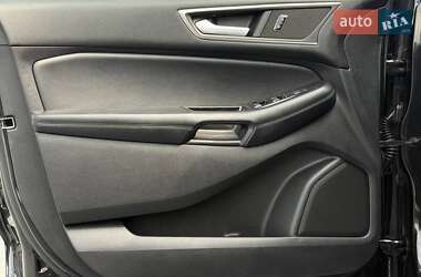 Внедорожник / Кроссовер Ford Edge 2015 в 