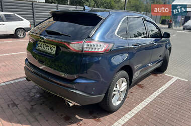 Внедорожник / Кроссовер Ford Edge 2016 в 