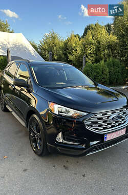 Внедорожник / Кроссовер Ford Edge 2022 в 