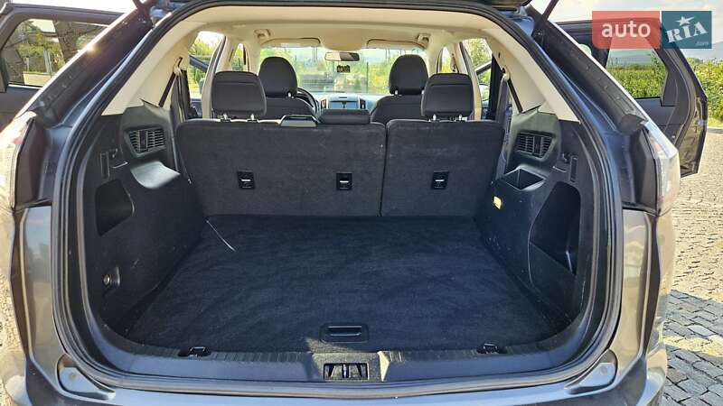 Внедорожник / Кроссовер Ford Edge 2016 в Ужгороде