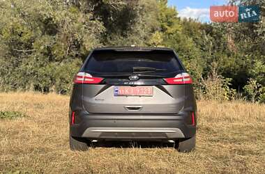Позашляховик / Кросовер Ford Edge 2022 в 