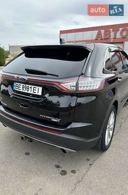 Внедорожник / Кроссовер Ford Edge 2017 в 