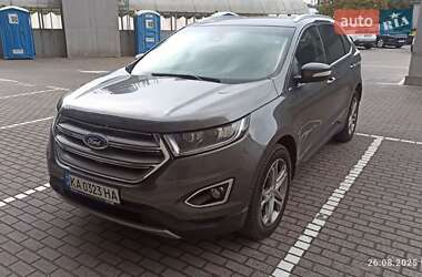 Внедорожник / Кроссовер Ford Edge 2017 в 