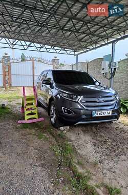 Позашляховик / Кросовер Ford Edge 2015 в 