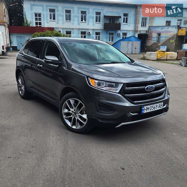 Внедорожник / Кроссовер Ford Edge 2017 в 