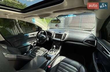 Позашляховик / Кросовер Ford Edge 2015 в 