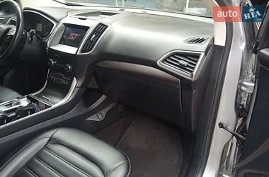 Внедорожник / Кроссовер Ford Edge 2020 в 