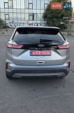 Внедорожник / Кроссовер Ford Edge 2021 в 