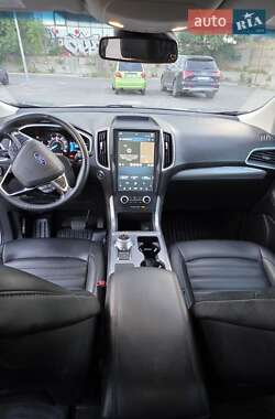 Внедорожник / Кроссовер Ford Edge 2021 в 