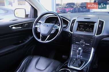 Внедорожник / Кроссовер Ford Edge 2015 в 