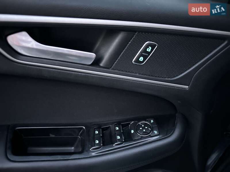 Внедорожник / Кроссовер Ford Edge 2018 в Хмельницком