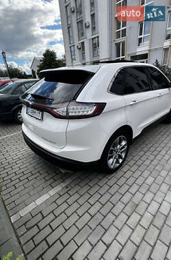 Внедорожник / Кроссовер Ford Edge 2016 в 