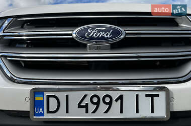 Внедорожник / Кроссовер Ford Edge 2016 в 