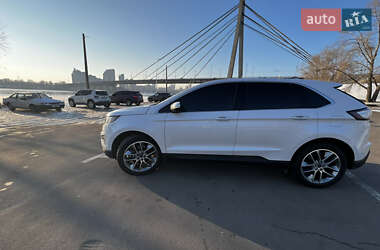 Внедорожник / Кроссовер Ford Edge 2016 в 