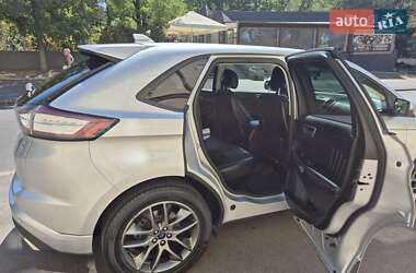 Внедорожник / Кроссовер Ford Edge 2015 в 