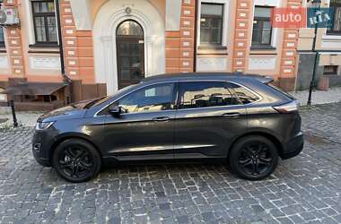 Внедорожник / Кроссовер Ford Edge 2017 в 