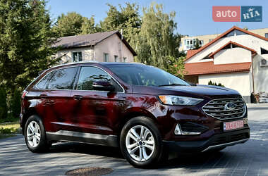 Внедорожник / Кроссовер Ford Edge 2020 в 
