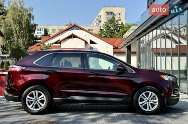Внедорожник / Кроссовер Ford Edge 2020 в 