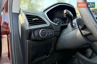 Внедорожник / Кроссовер Ford Edge 2020 в 