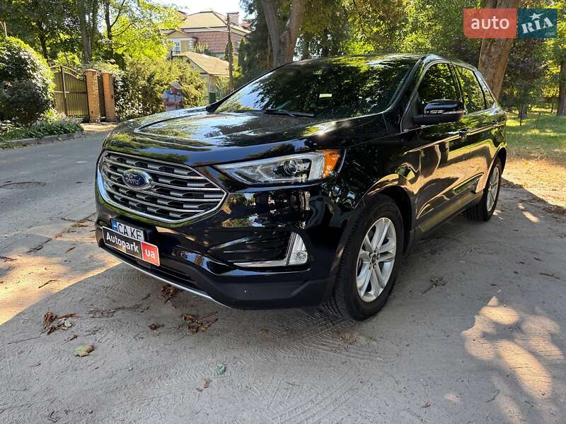 Позашляховик / Кросовер Ford Edge 2019 в Києві