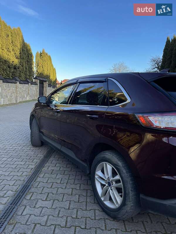 Внедорожник / Кроссовер Ford Edge 2017 в Надворной