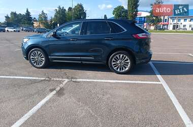 Внедорожник / Кроссовер Ford Edge 2022 в 