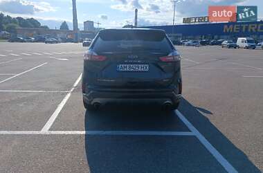 Внедорожник / Кроссовер Ford Edge 2022 в 