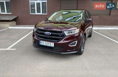 Внедорожник / Кроссовер Ford Edge 2018 в 