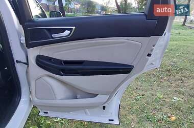 Внедорожник / Кроссовер Ford Edge 2017 в 