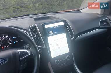 Внедорожник / Кроссовер Ford Edge 2021 в 