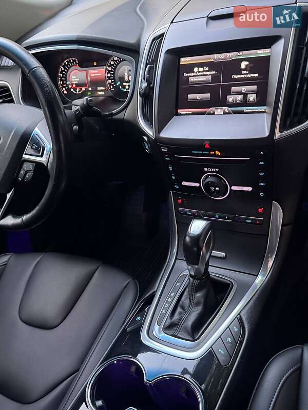 Внедорожник / Кроссовер Ford Edge 2016 в Кременчуге