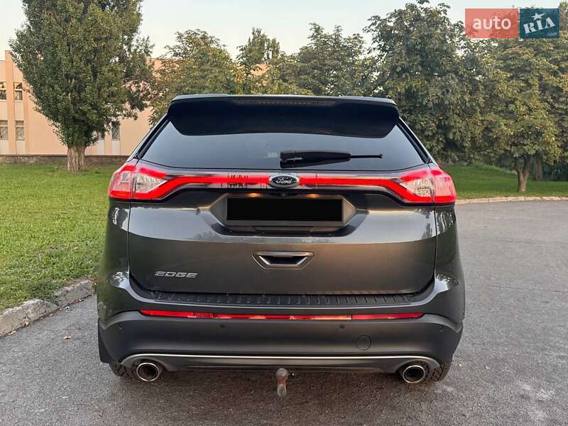 Внедорожник / Кроссовер Ford Edge 2016 в Кременчуге