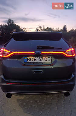 Внедорожник / Кроссовер Ford Edge 2015 в 