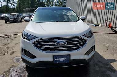 Внедорожник / Кроссовер Ford Edge 2019 в 