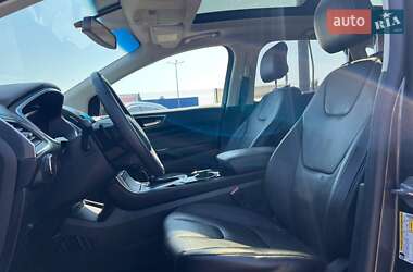 Внедорожник / Кроссовер Ford Edge 2015 в 